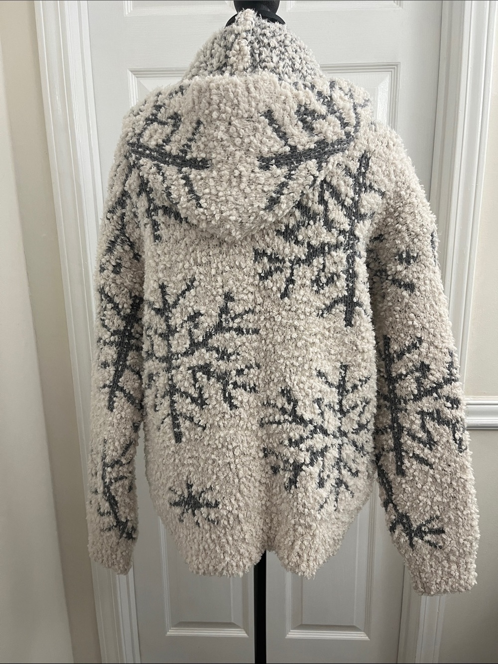 Christian Siriano Cream and Gray Bouclé Sweater Jacket - Picture 4 of 7